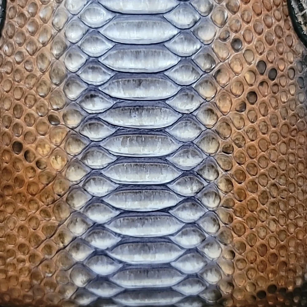 ♥️♥️♥️♥️♥️♥️💯 D'carlo GENUINE PHYTON STUNNING BAG BY D'Carlo 💯 HANDMADE !!! - Picture 5 of 12